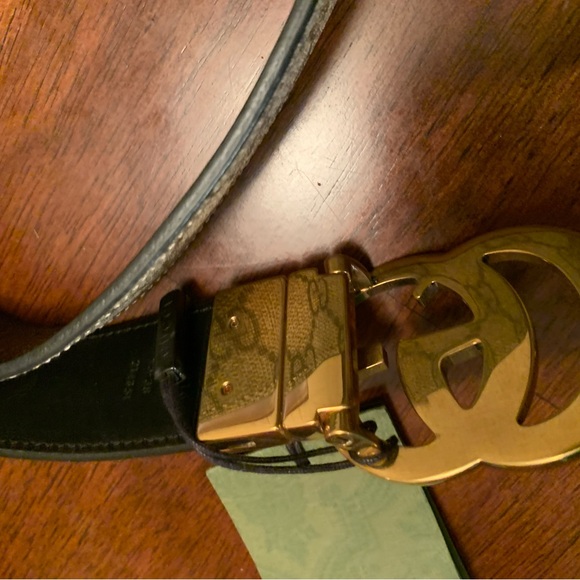 Brand new with tags authentic Gucci belt 95 sm/ 30 must have for collectors! main image 15